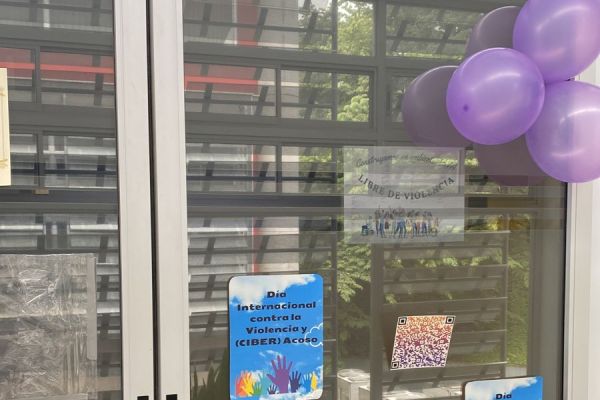 conmemoracion-3-acoso-estudiantil-nov-23-1349BD497-900D-ADAF-2AC0-EDA6001F023C.jpg